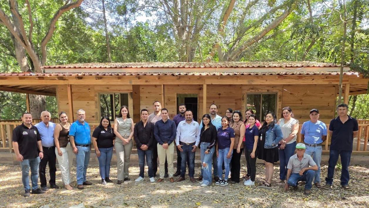 Primera Sesión de la Comisión de Contralores